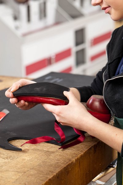 Sohlenanpassung Schuhtechnik – Werbefotograf Nürnberg