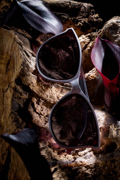 Produktfotografie Nürnberg – Sonnenbrille mit perfekter Lichtführung fotografiert.